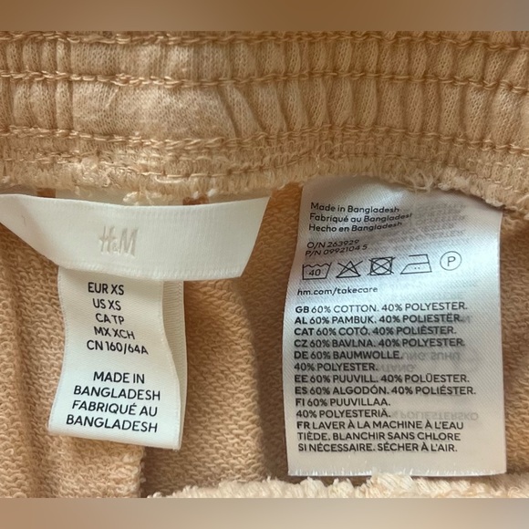 H&M sweat-shorts - XS- light orange peach - Picture 2 of 3